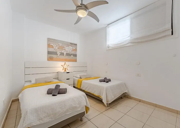 Parque Santiago Ii Exceptional Duplex With Terrace Appartement *